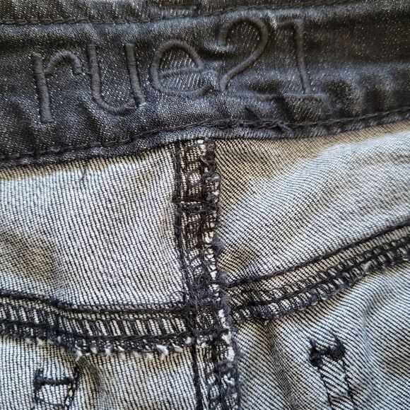 Rue21 skinny jeans black size ½ distressed look crop women's - Picture 5 of 6